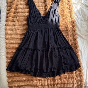 Elegant Black Sleeveless Dress